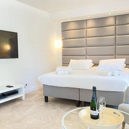 Apartment Studio Forville 2mn Du Port *